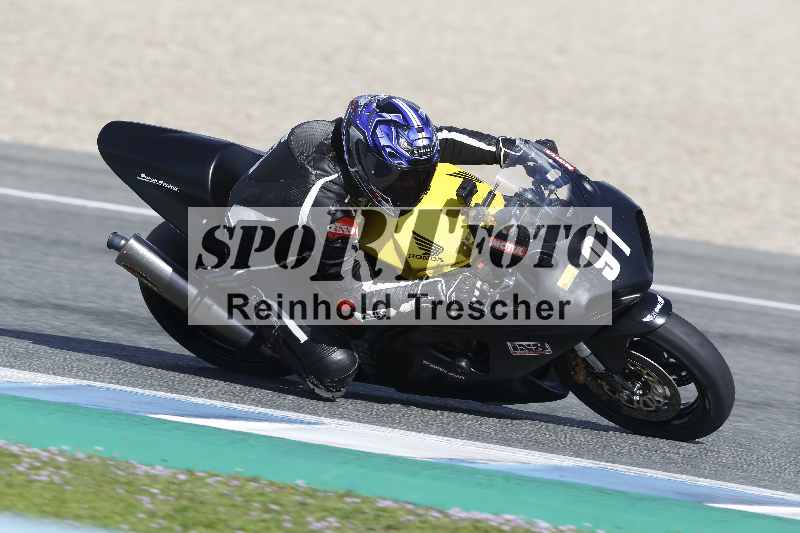 /Archiv-2025/02 28.-31.01.2025 Moto Center Thun Jerez/rot-red/91
